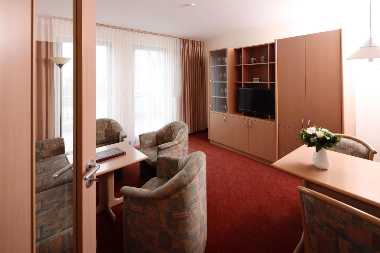 Appartement-Hotel Sibyllenbad Нойалбенройт Екстериор снимка
